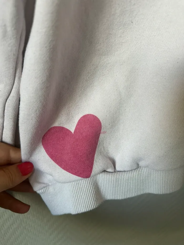 Pull Sweat cœur 8 ans - photo numéro 9