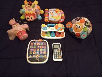 Lot jeux éducatifs vtech 7 pièces neuf