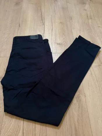 Pantalon slim bleu marine