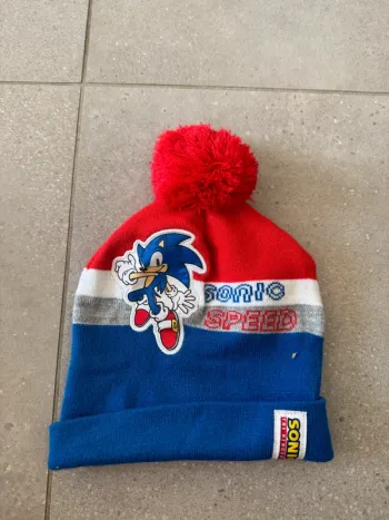 Bonnet à pompon Sonic, taille 54, très bon état,