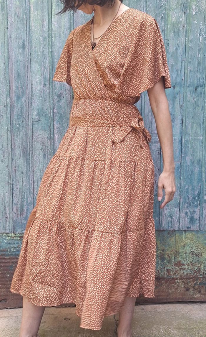 superbe robe Flamant Rose marron taille M - photo numéro 8