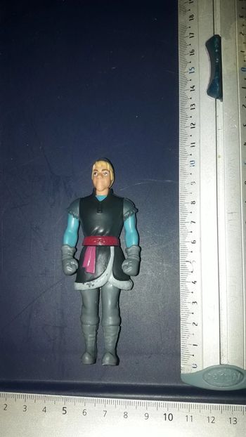 Reine des neiges figurine