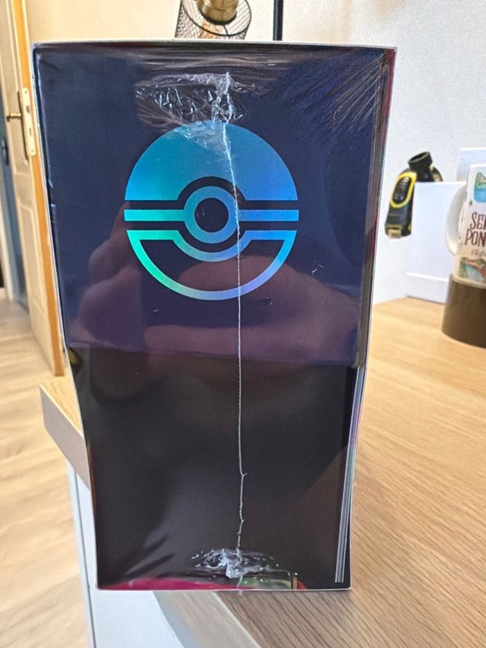 Etb Pokémon ME02 défaut - photo numéro 2