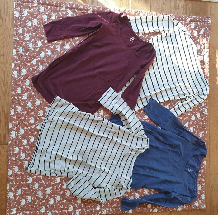 Lot important vêtements de grossesses - photo numéro 9