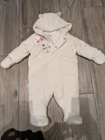 Combinaison d'hiver bébé