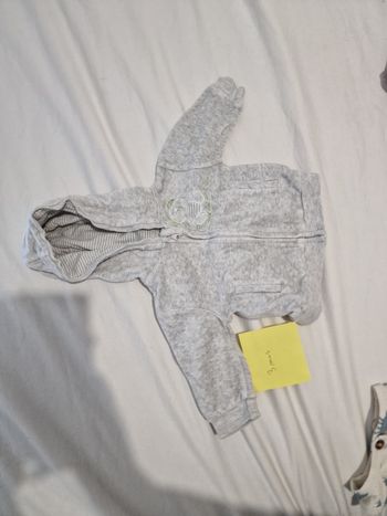 Lot 2 sweats bébé 3 mois