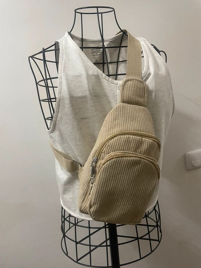 Sac en bandoulière velours côtelé kaki neuf jamais utilisé - photo numéro 3