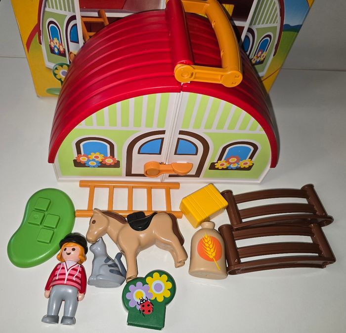 123 playmobil ferme transportable 70180 complète avec boite - photo numéro 3
