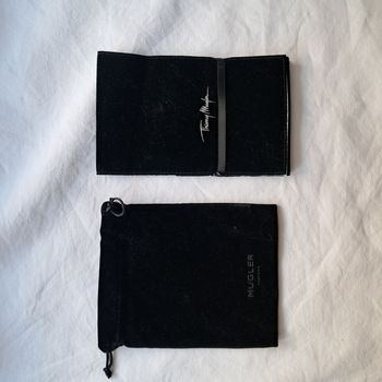 Lot de 2 pochettes noires Thierry Mugler Neuves