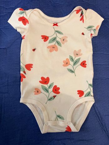 Bodie et pantalon Carter’s 9m