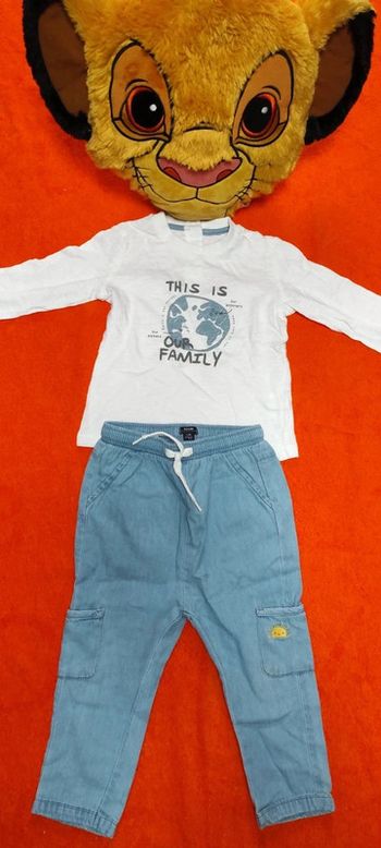 Pantalon fin et tee-shirt manches longues Kiabi 24 mois