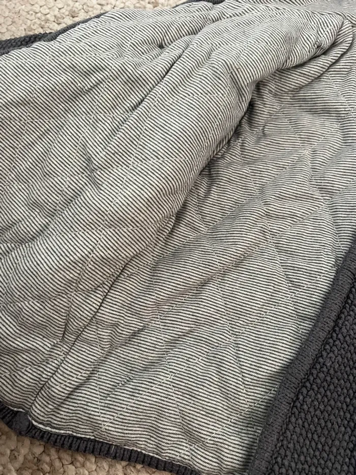 Veste à capuche 12 mois - photo numéro 4