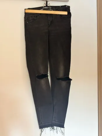 Jeans noir taille basse Pimkie taille XS