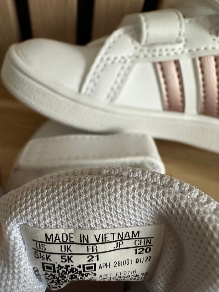 Baskets Adidas fille 🎄 - photo numéro 5