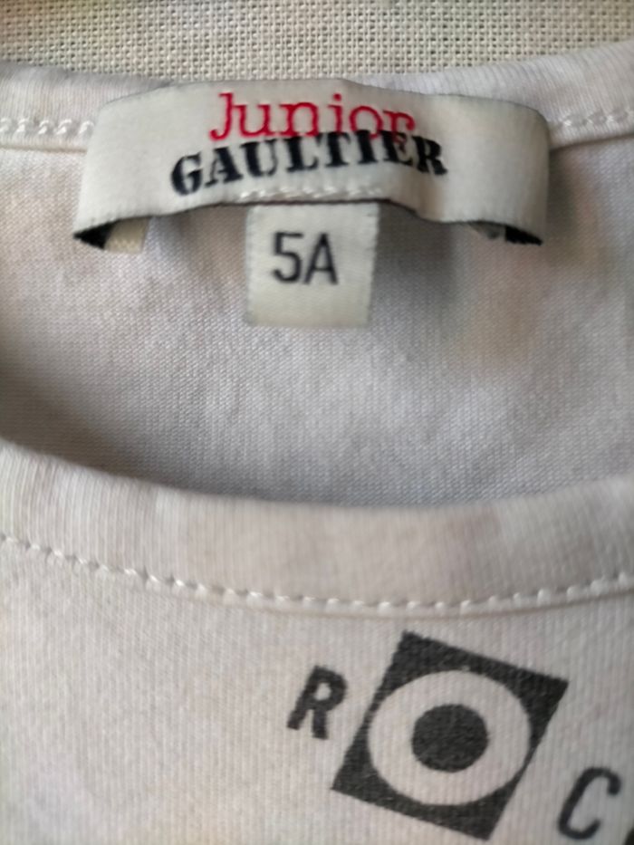 Très joli tee shirt Jean Paul Gaultier 5 ans - photo numéro 2