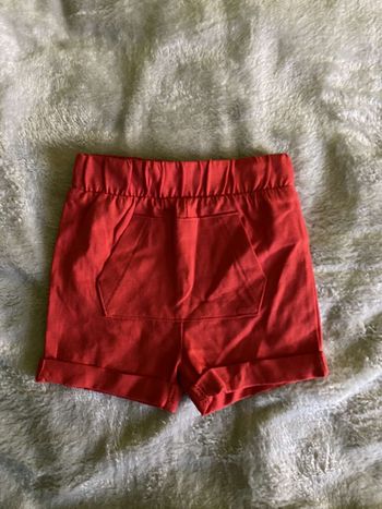 Short simple garçon, taille 6 mois