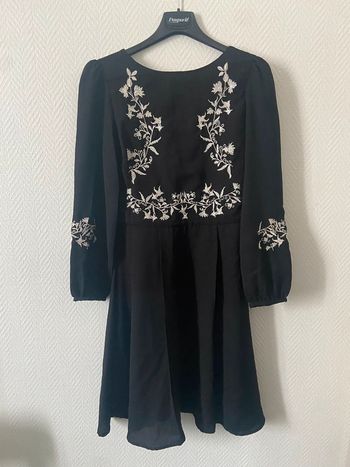 Robe noire OVS