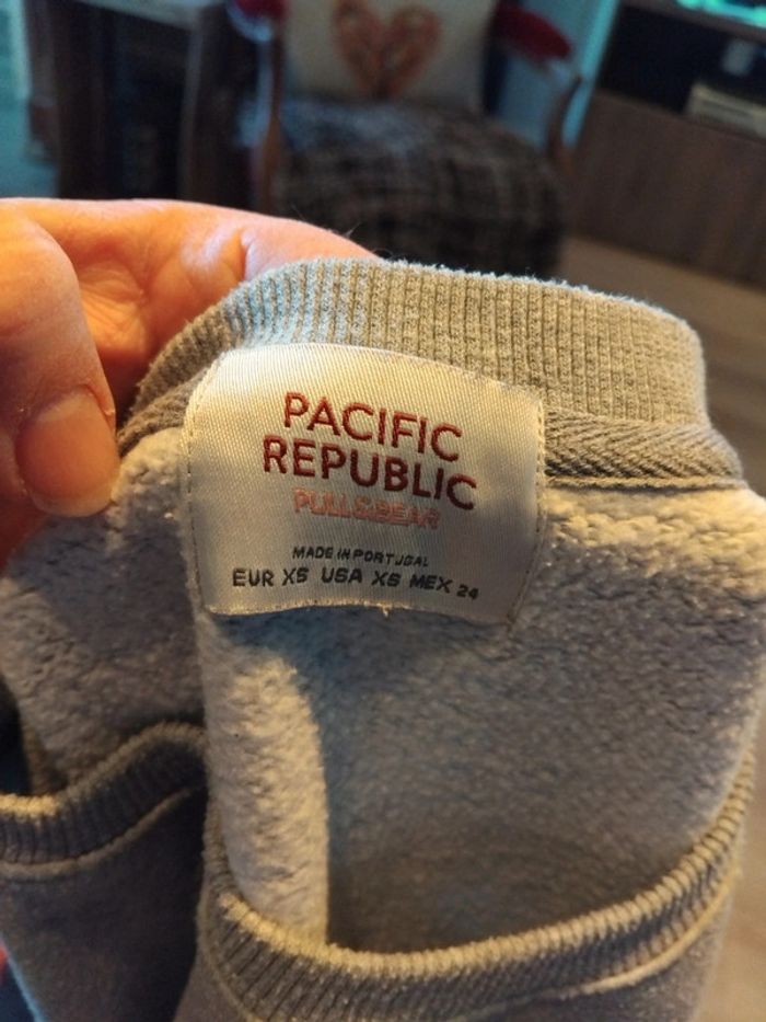 Sweat Pull&bear - photo numéro 5