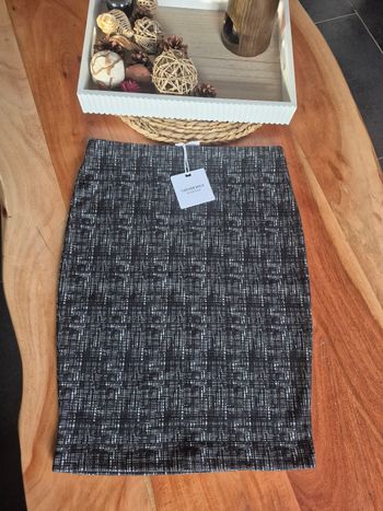 Jupe Femme Noire et Grise Taille M/38