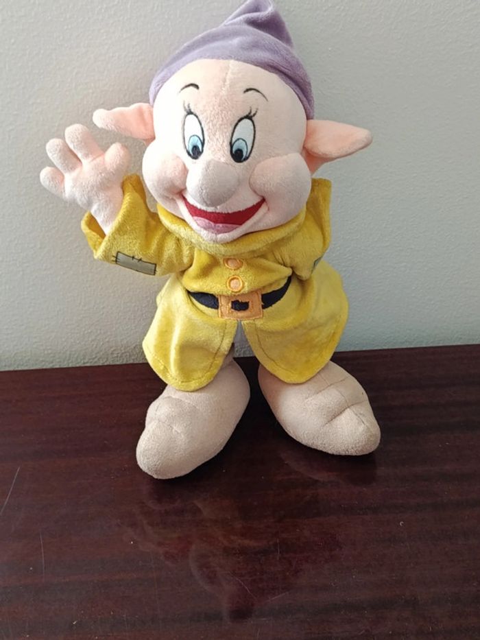 Nain de blanche neige Disneyland - photo numéro 2