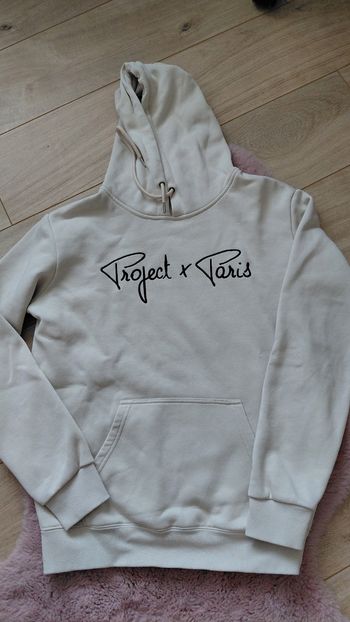 Pull a capuche project X paris taille S beige