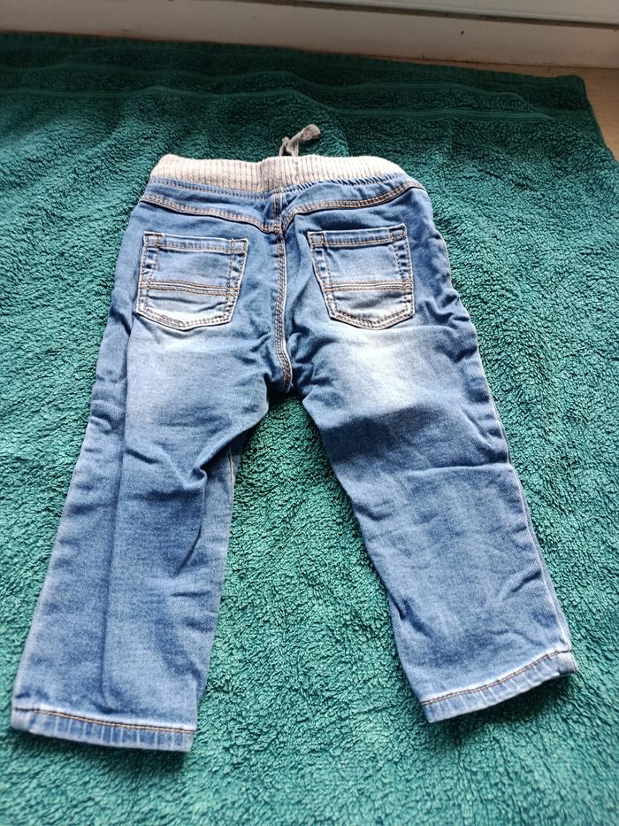 Jean 12 mois - photo numéro 3