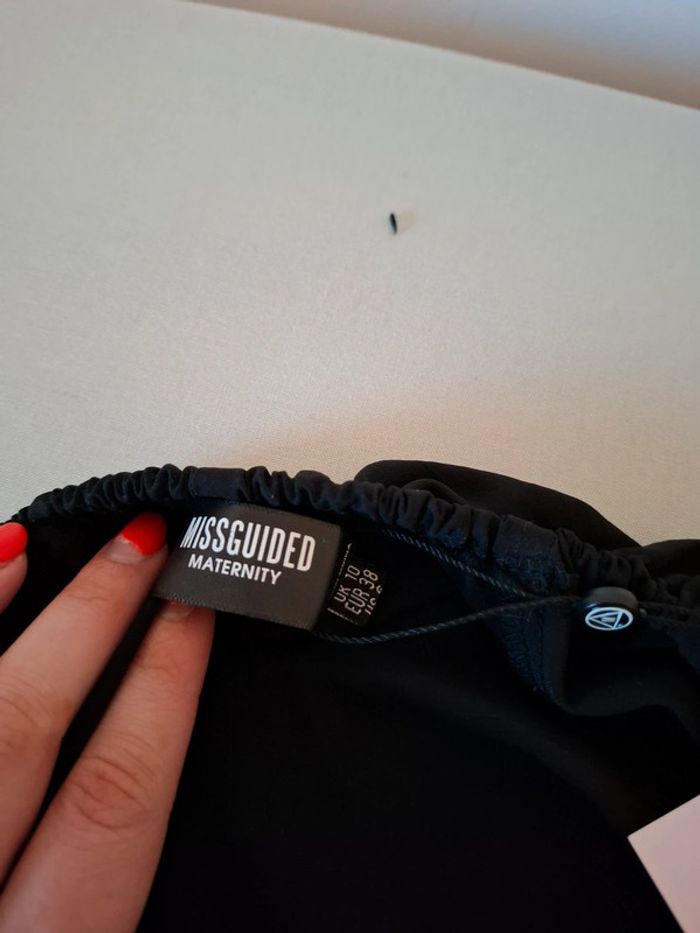 Petite robe noire fluide neuve Missguided taille S/M 36/38 - photo numéro 11