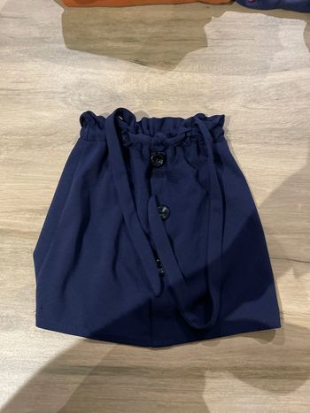 Jupe fille, taille six ans