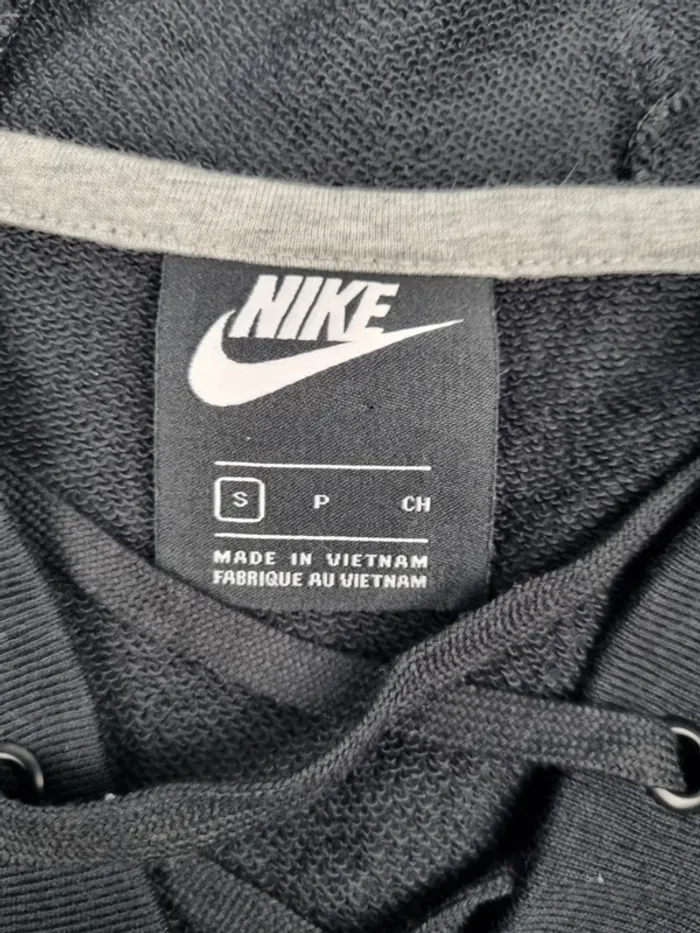 Sweat à capuche noir Nike – Taille S Femme (mesures en photos) - photo numéro 8