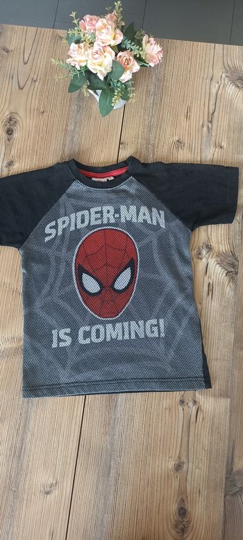 T-shirt 8 ans Spiderman