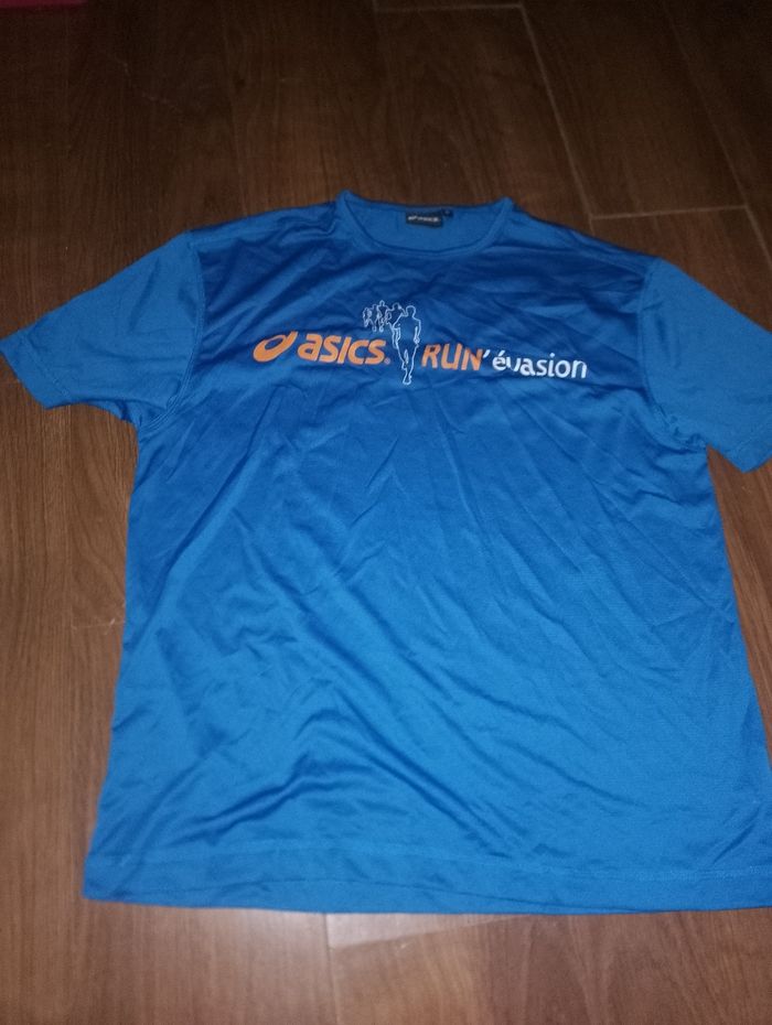 T shirt asics run'évasion L neuf - photo numéro 4