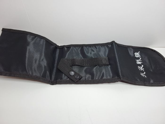 The Front of ARMAMENT Sacoche Rangement Bouteille - photo numéro 3