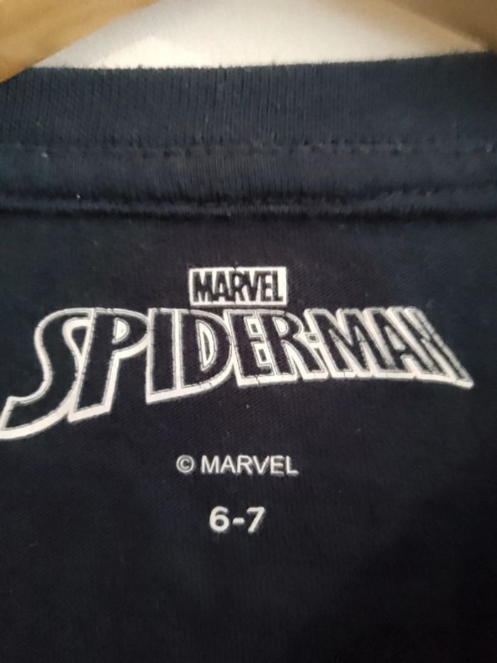 T-shirt Spiderman - photo numéro 4