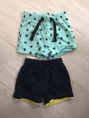 Lot 2 shorts 6 mois