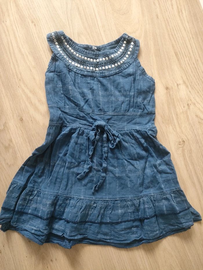 Robe 4 ans