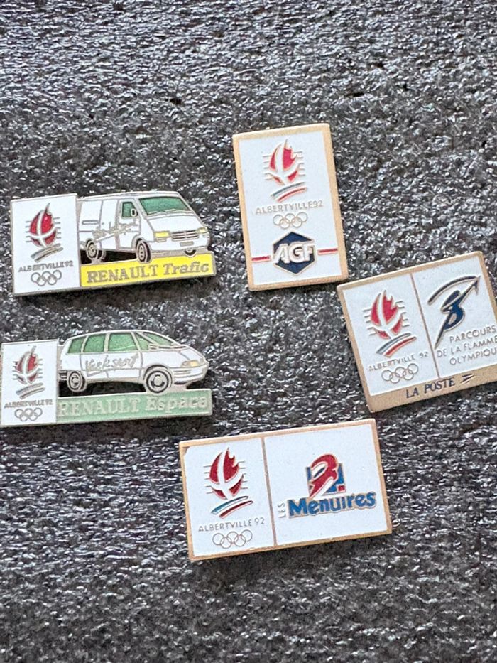 Lot 5 pin’s officiels JO Albertville 92