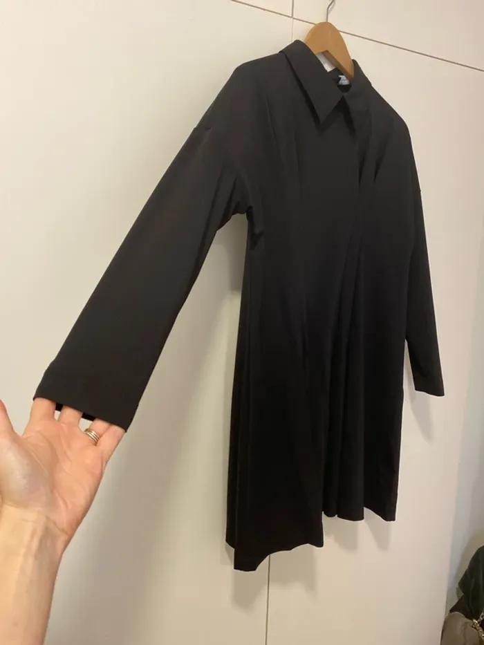 Petite robe noire Cop Copine taille 38 - photo numéro 2