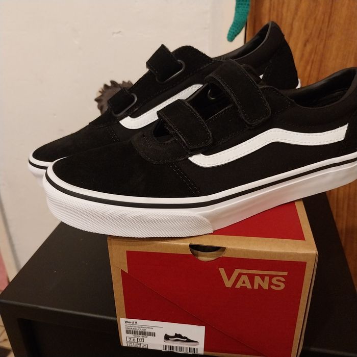 Baskets vans neuves avec étiquette 🏷 pointure 39