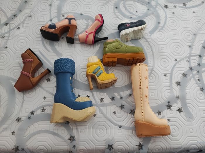 Lot chaussures bratz - photo numéro 10