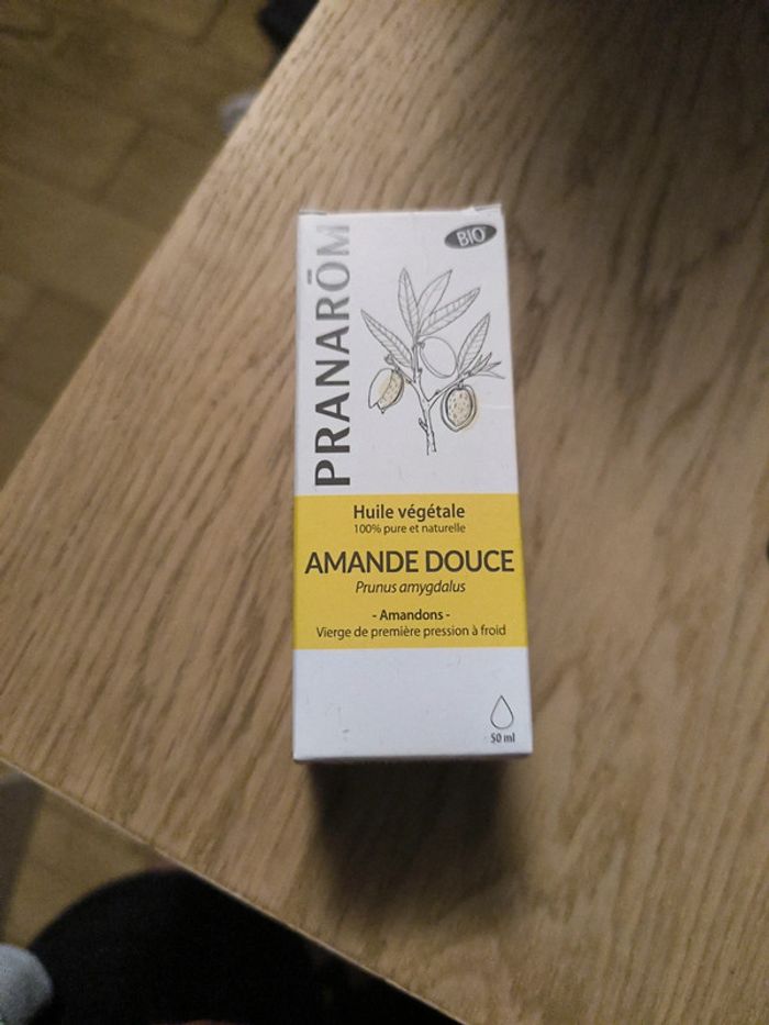 Huile végétale d'amande douce pranarom
