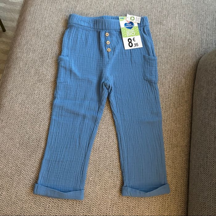 Pantalon léger bleu Mots D’Enfants