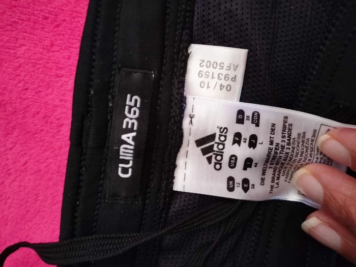 Cycliste adidas - photo numéro 4