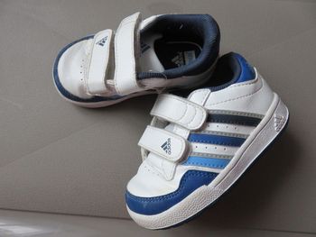 baskets adidas pointure 21