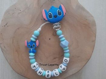 Attache tétine Stitch