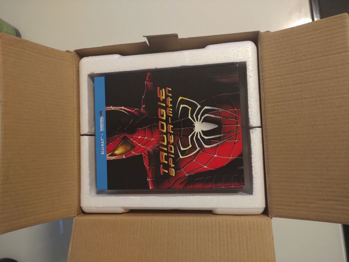 Spiderman trilogie collector blu-ray figurine venom - photo numéro 3