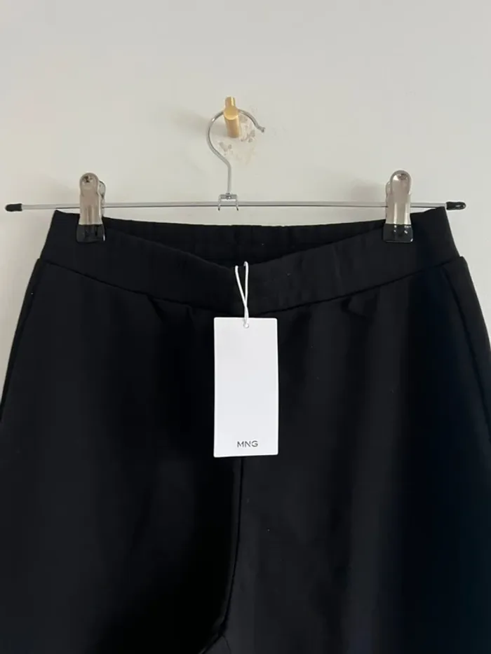 Pantalon noir Mango - photo numéro 3