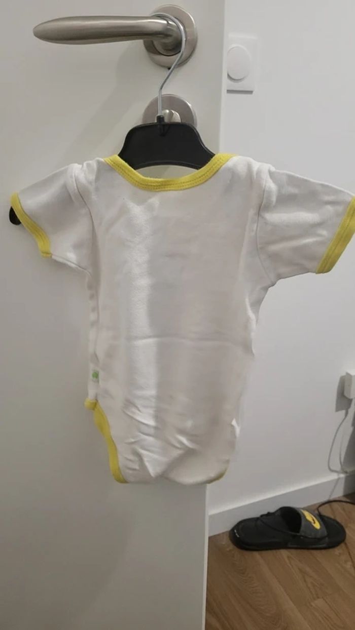 Body bebe 9/12 mois - photo numéro 2