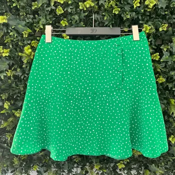 Jupe courte verte à poids blancs, neuve, Naf Naf pour femme, taille L