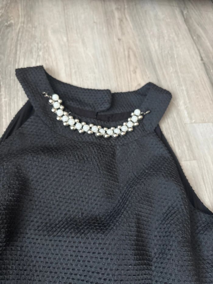 Robe noire - photo numéro 4