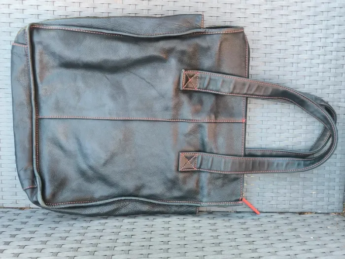 Sac à main fourre tout et porte monnaie cuir Paquetage - photo numéro 4